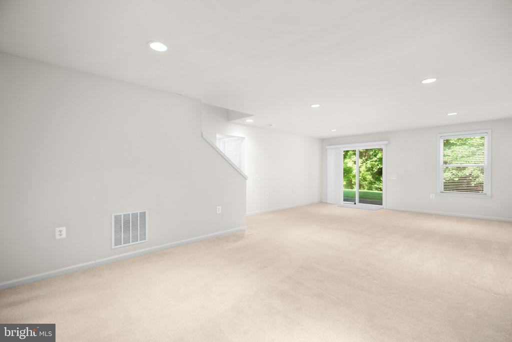 14 SUGARGROVE COURT