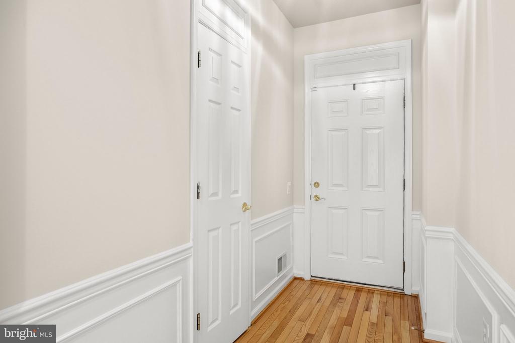 14 SUGARGROVE COURT