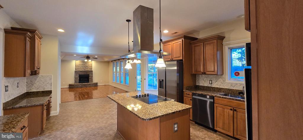 1117 AQUIA DRIVE