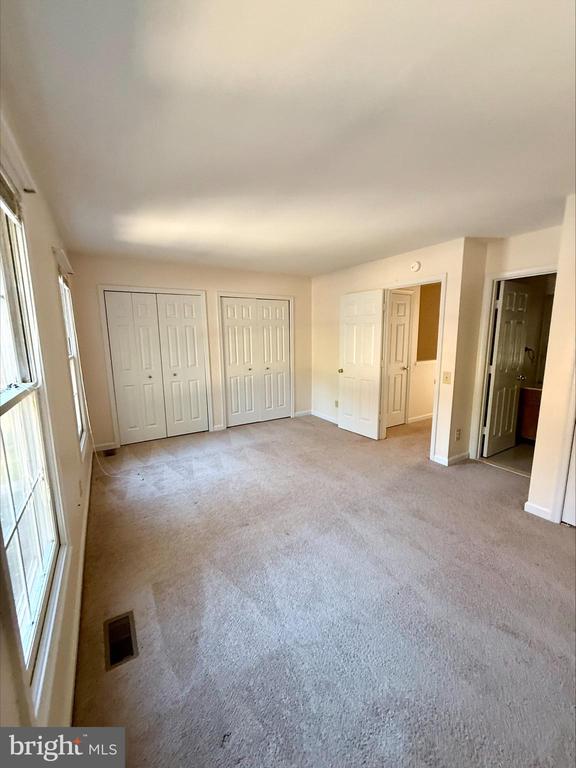 402 BATLEY COURT