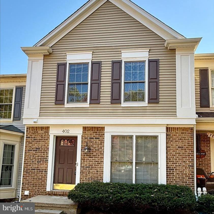 402 BATLEY COURT