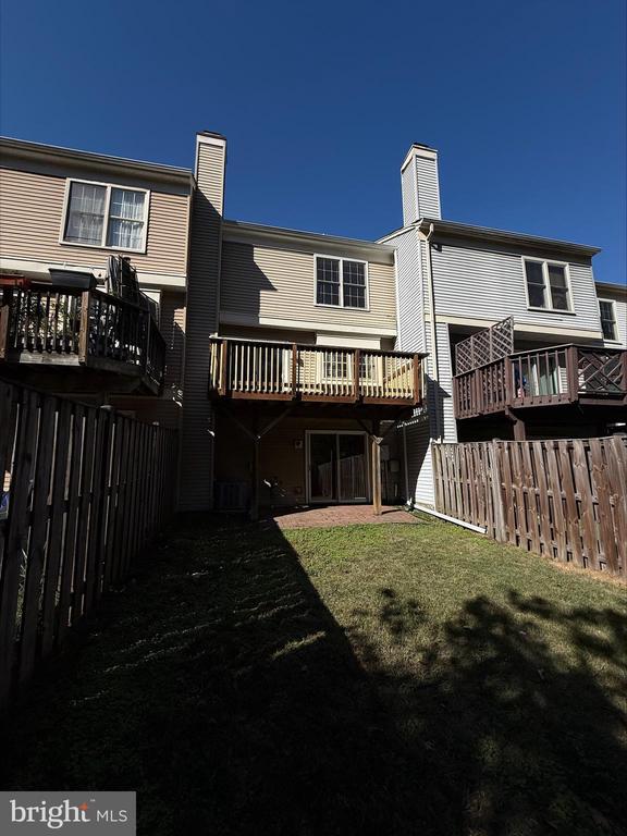 402 BATLEY COURT