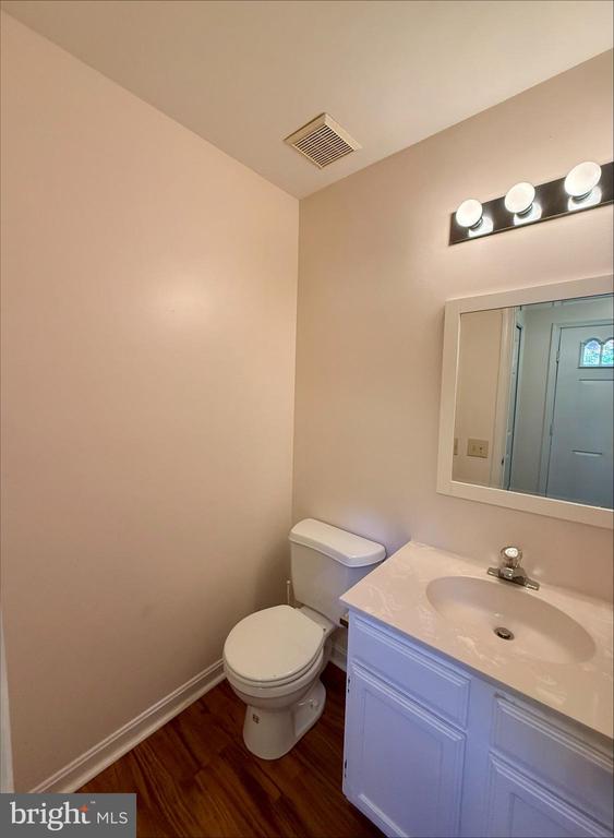 402 BATLEY COURT