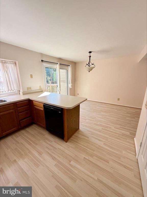 402 BATLEY COURT