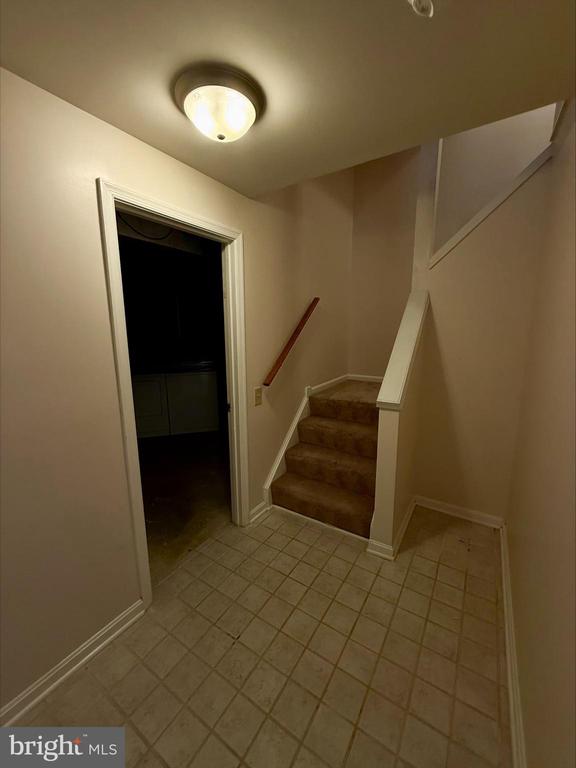 402 BATLEY COURT