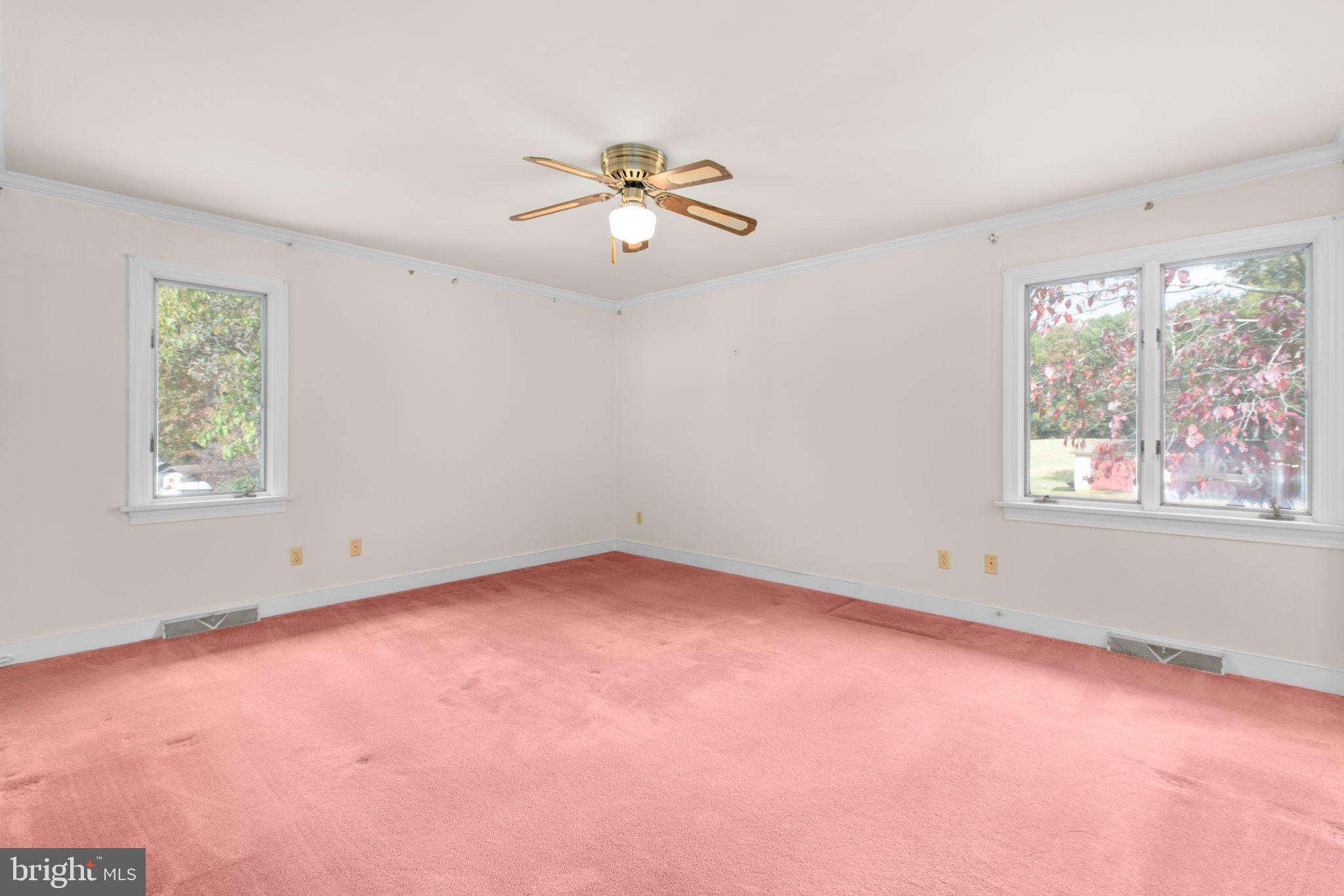 31 LITTLE CREEK LANE