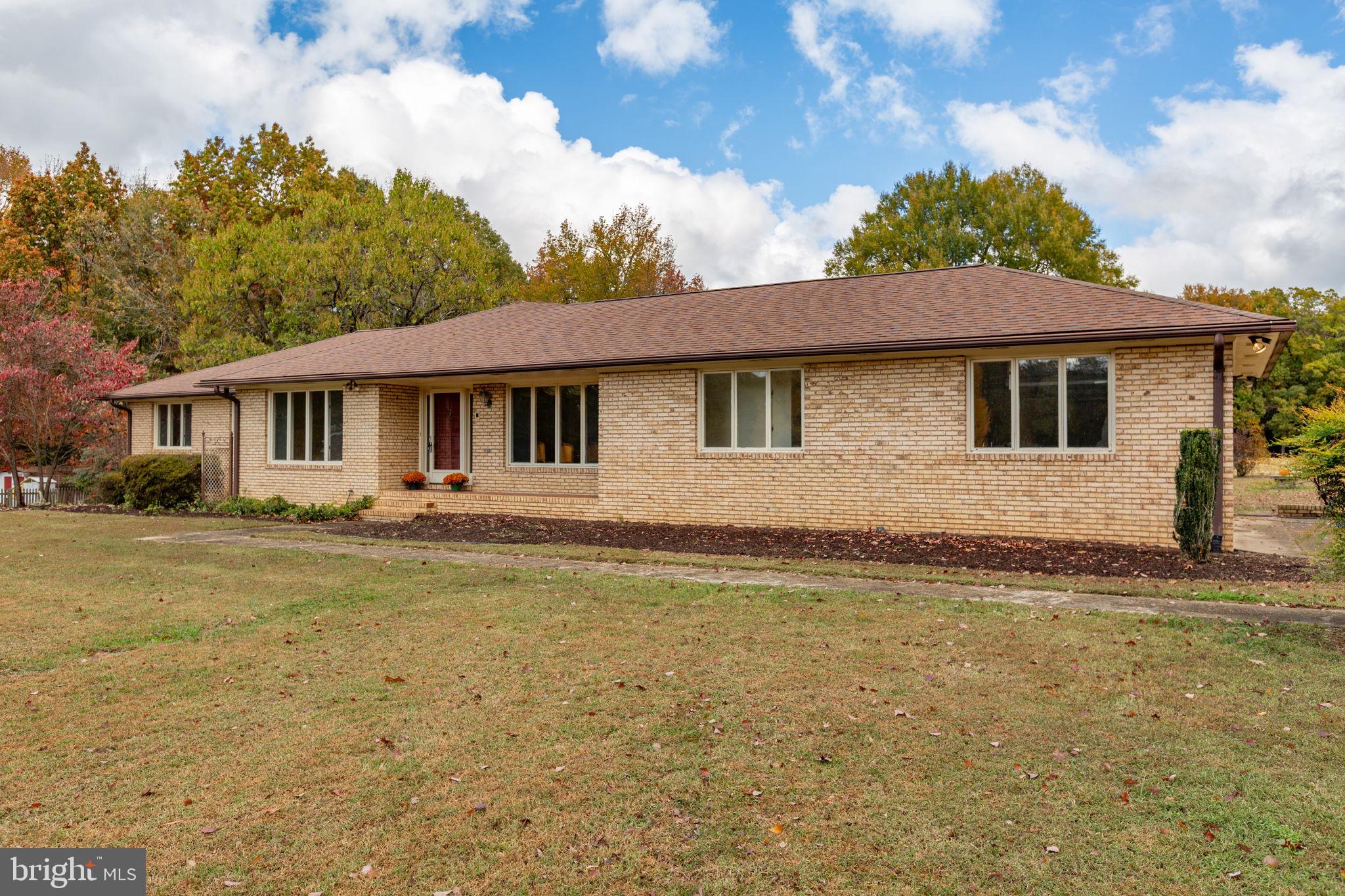 31 LITTLE CREEK LANE