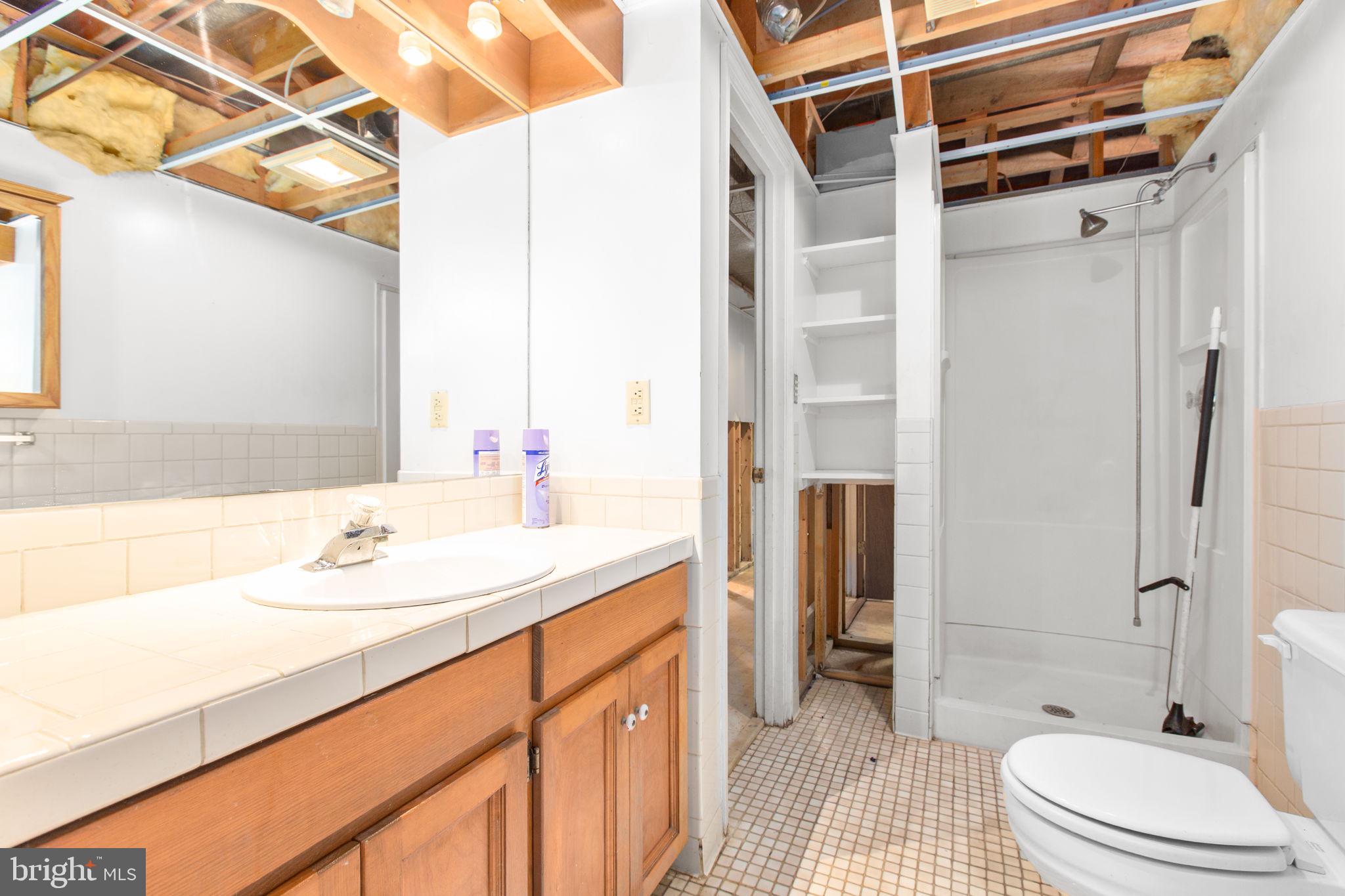 31 LITTLE CREEK LANE