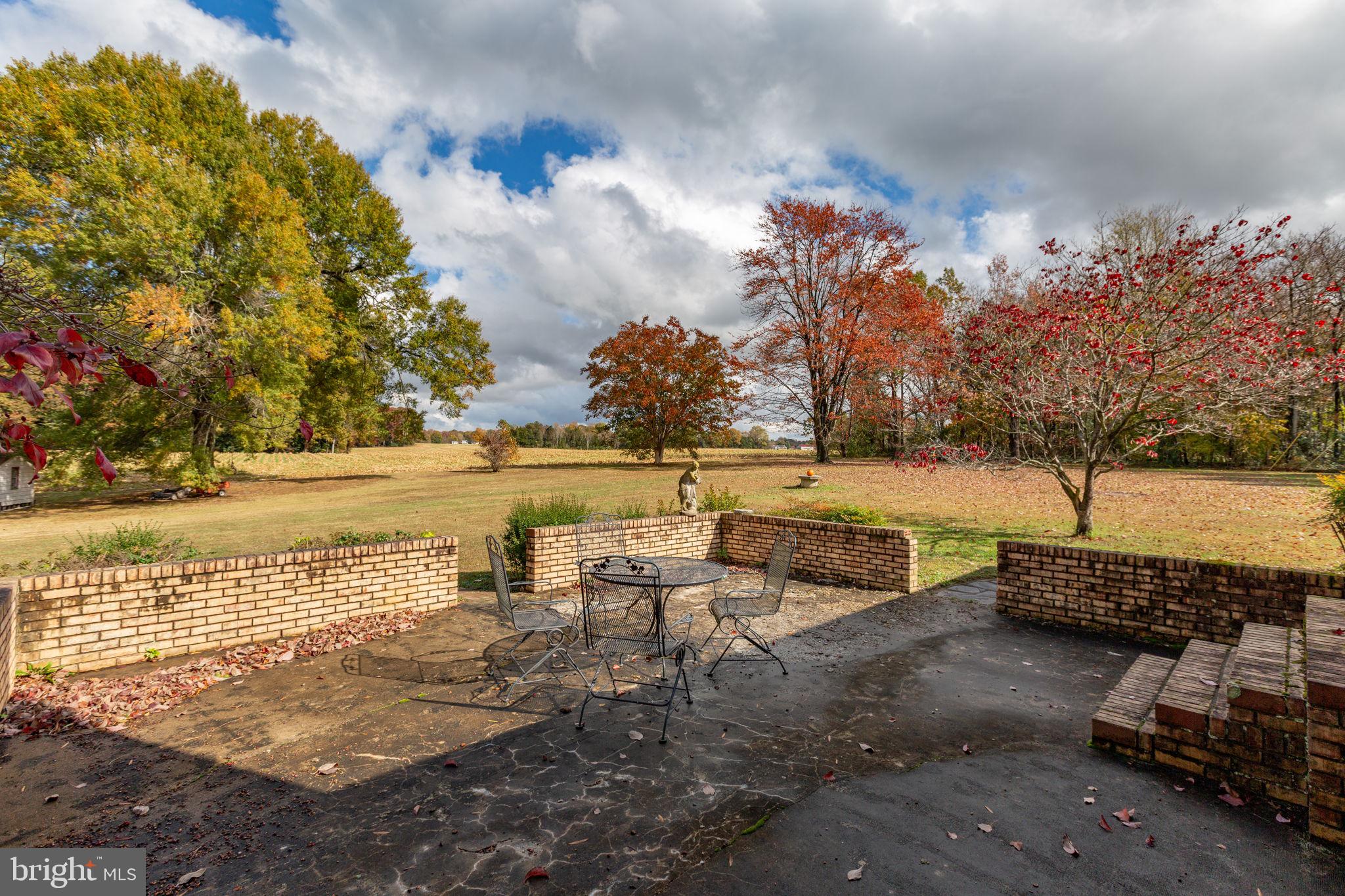 31 LITTLE CREEK LANE