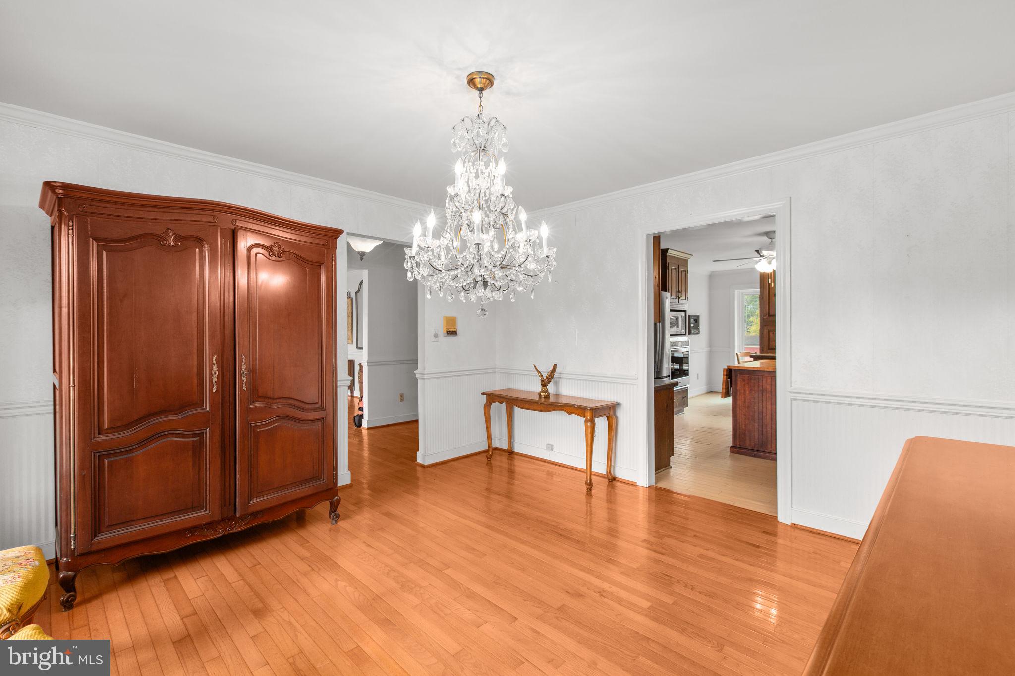 31 LITTLE CREEK LANE