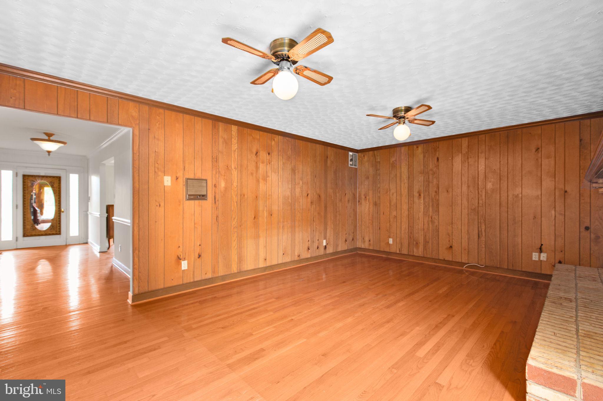 31 LITTLE CREEK LANE