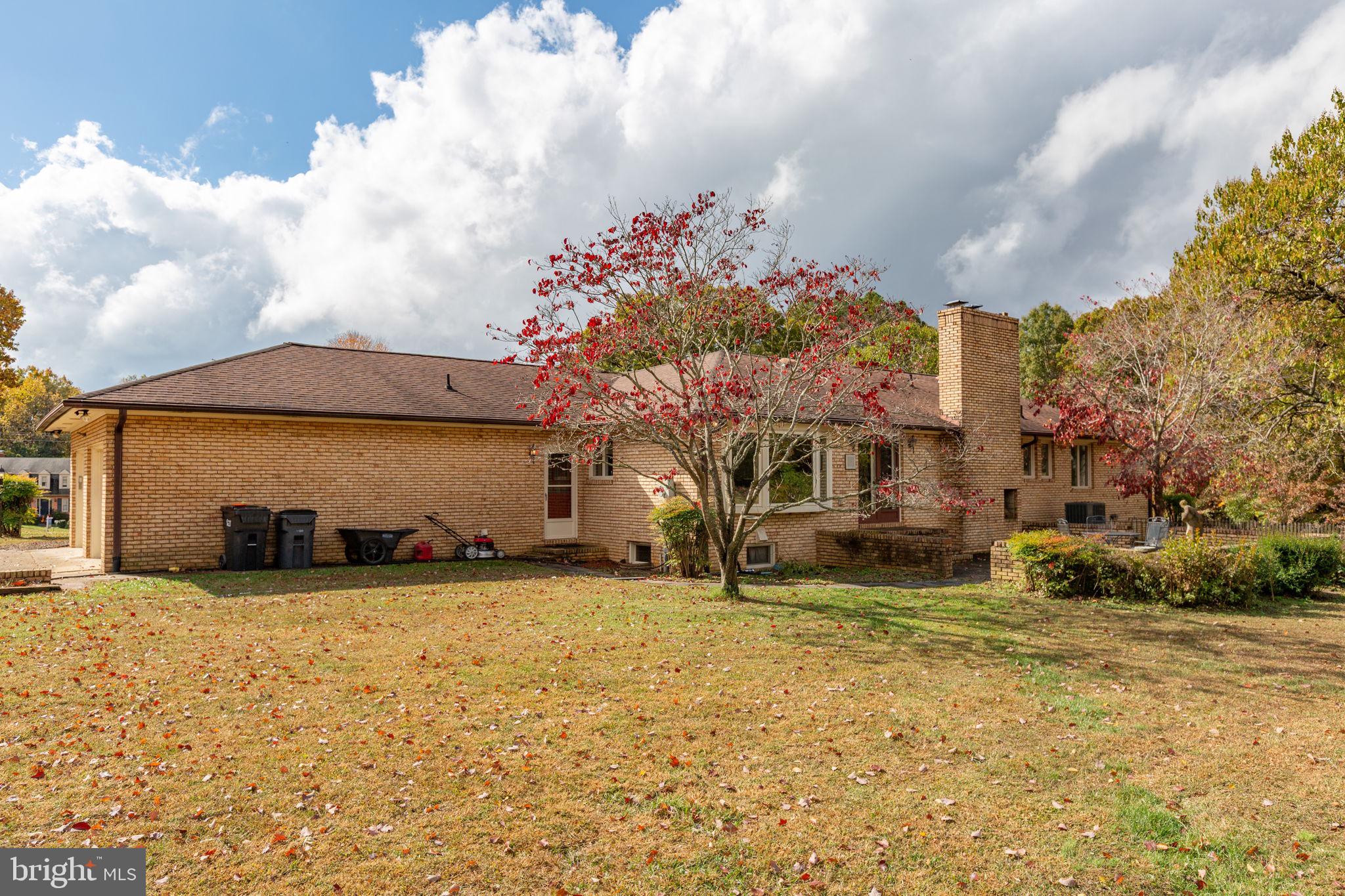 31 LITTLE CREEK LANE