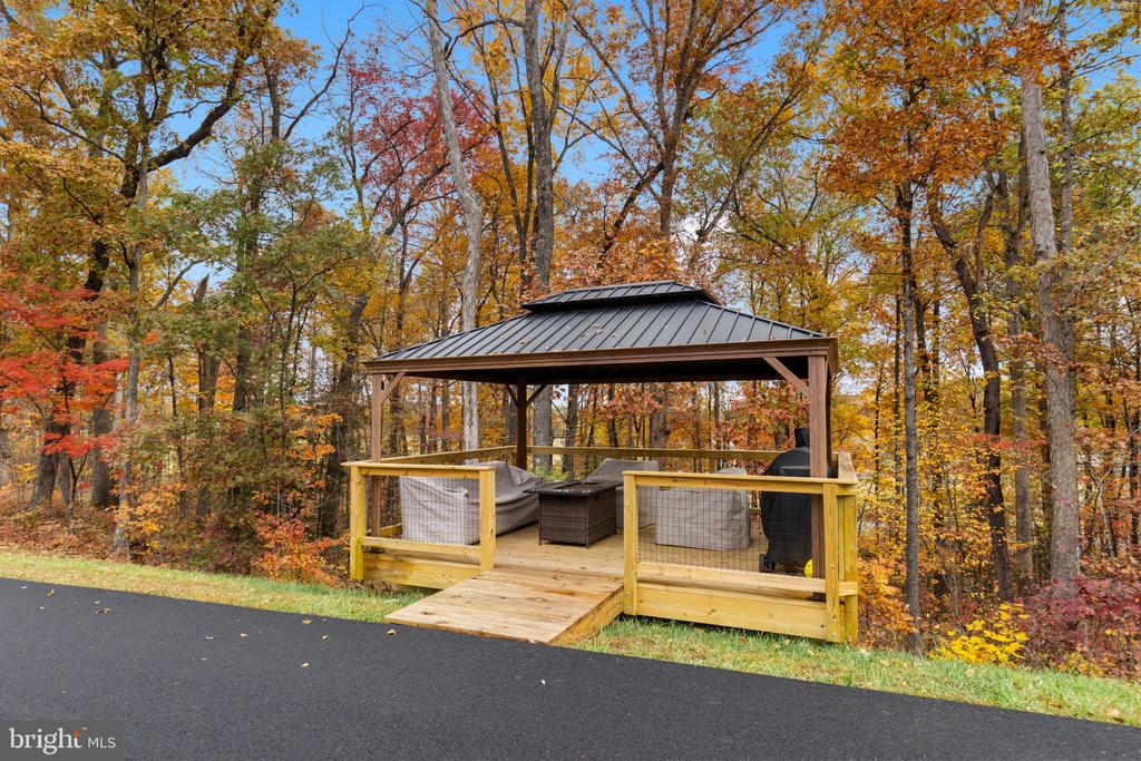 499 POPLAR ROAD