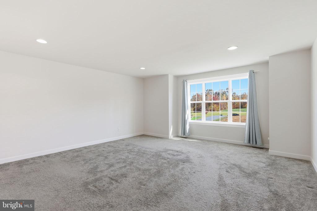 225 PERTH DRIVE