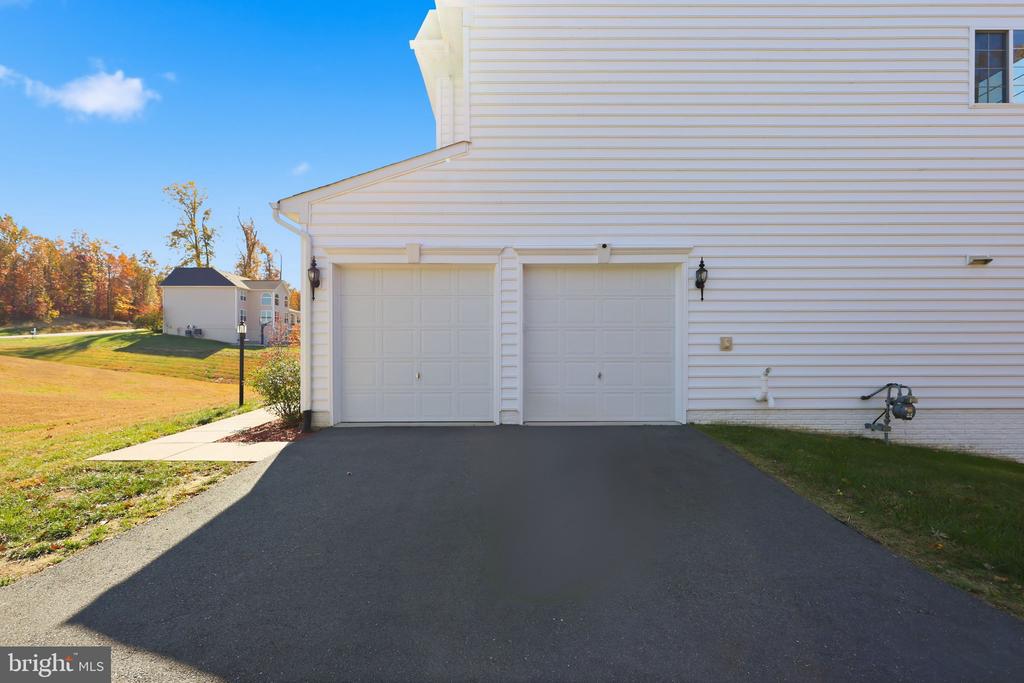 225 PERTH DRIVE