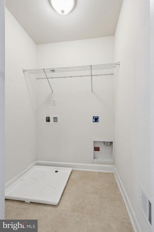 225 PERTH DRIVE