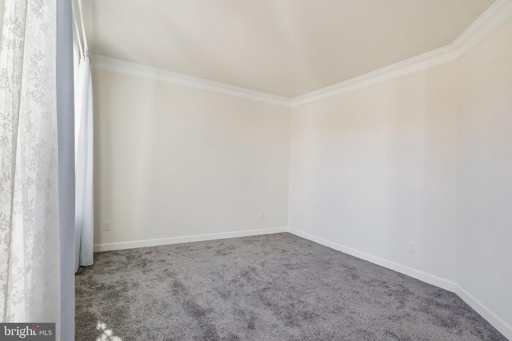 225 PERTH DRIVE