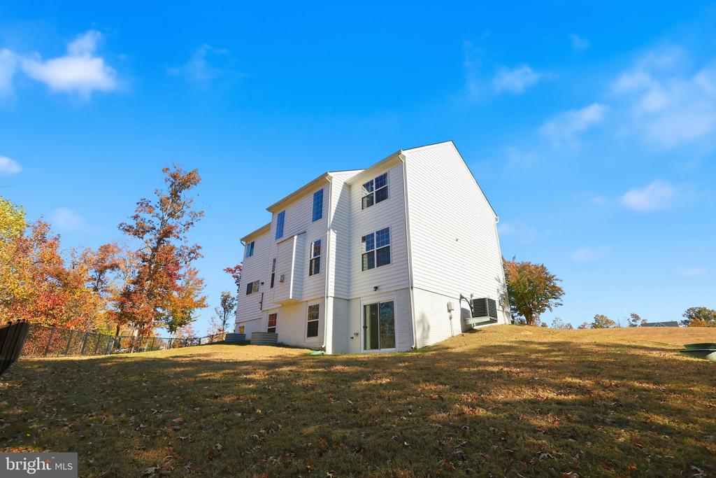225 PERTH DRIVE