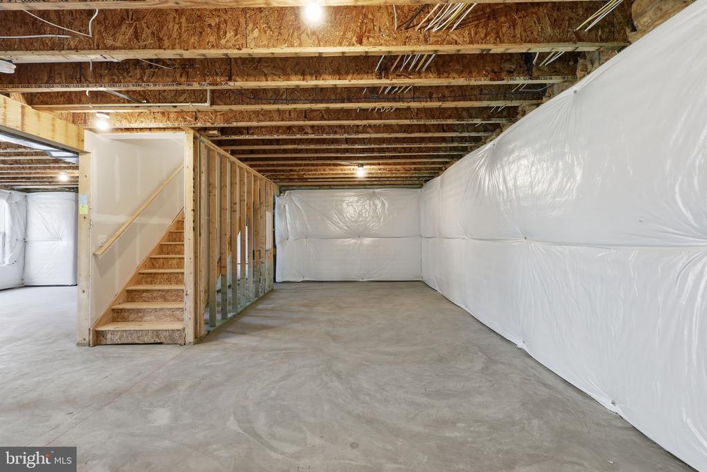 225 PERTH DRIVE