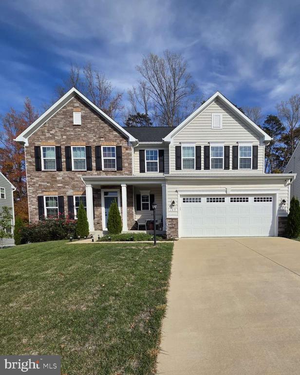 109 MOUNTAIN PATH LANE
