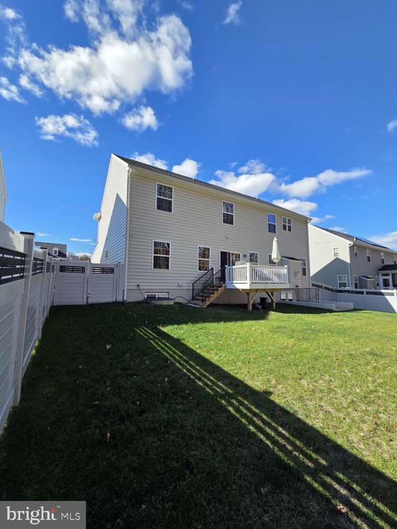 109 MOUNTAIN PATH LANE