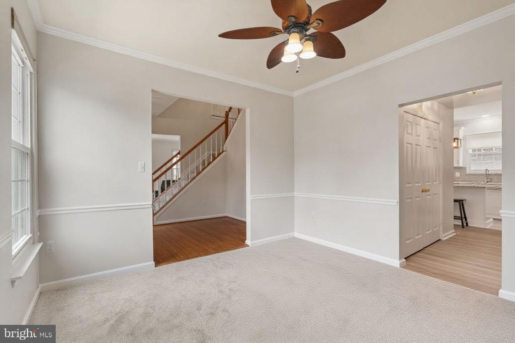 38 BLOSSOM WOOD COURT