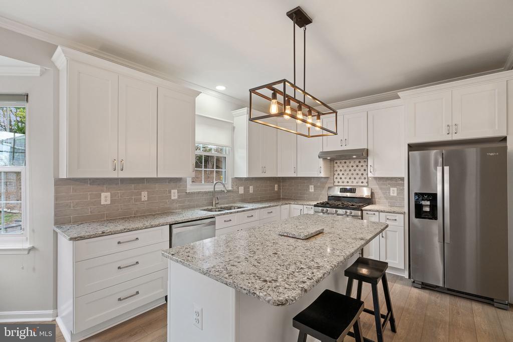 38 BLOSSOM WOOD COURT