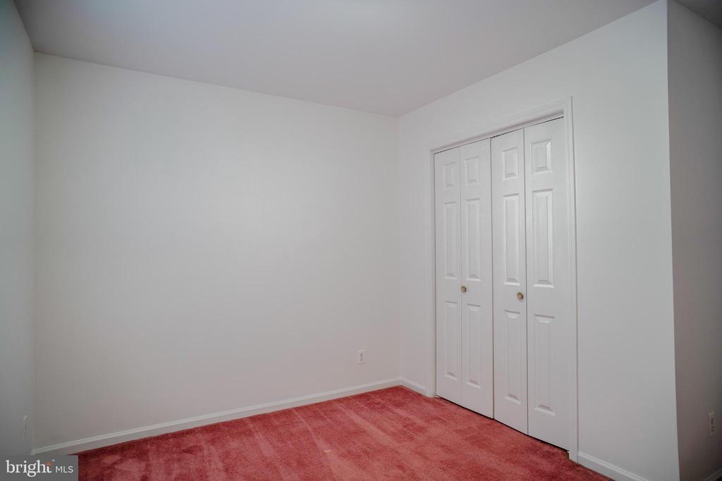 4 PAYTON COURT