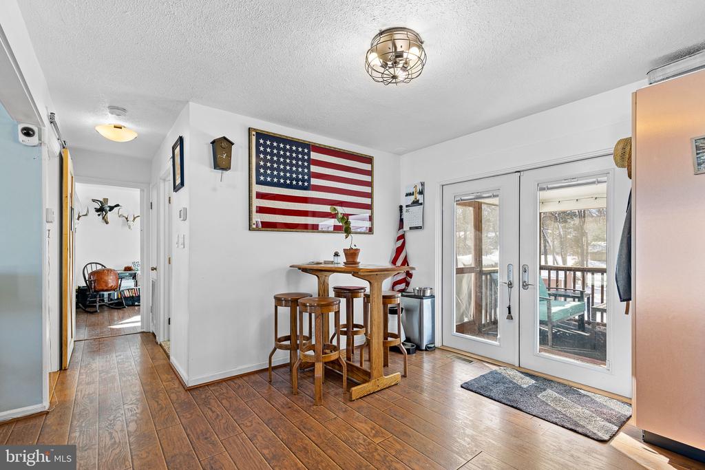 9 LAKE VIEW TERRACE