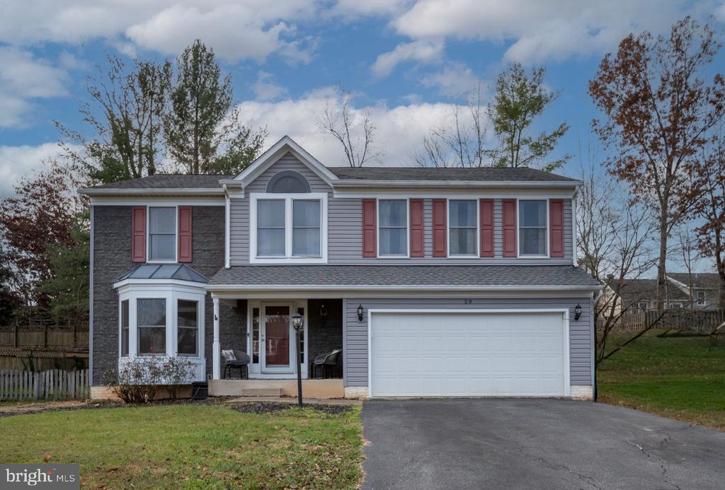 59 SETTLERS WAY