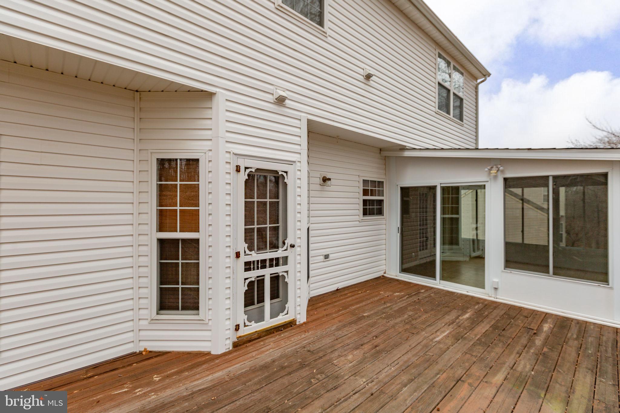 12 BELLS RIDGE DRIVE