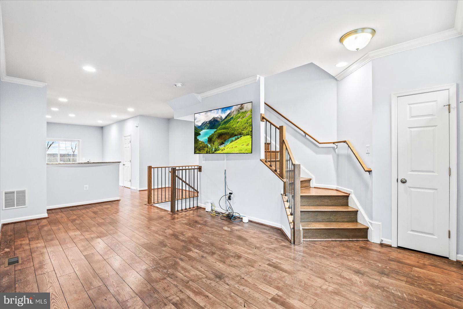 106 CONESTOGA LANE 2129