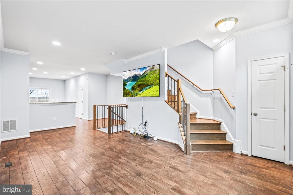 106 CONESTOGA LANE 2129