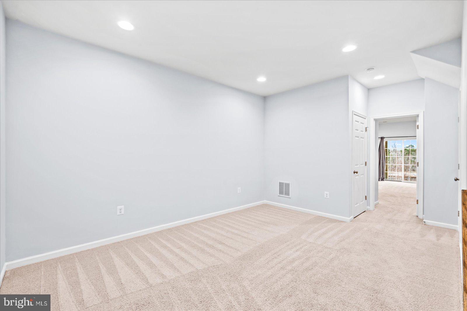 106 CONESTOGA LANE 2129