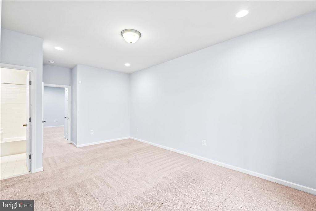 106 CONESTOGA LANE 2129