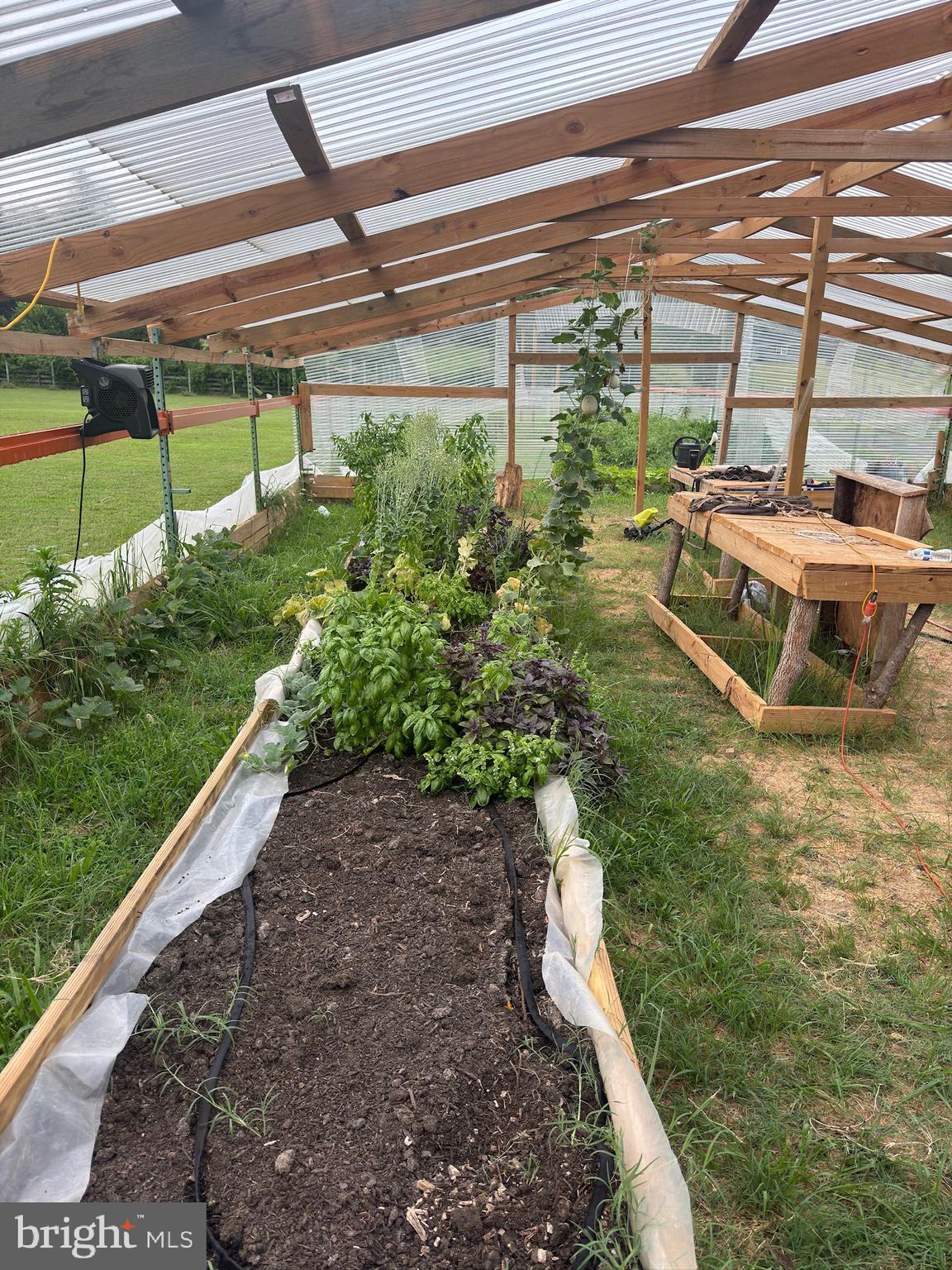 1573 GARRISONVILLE ROAD