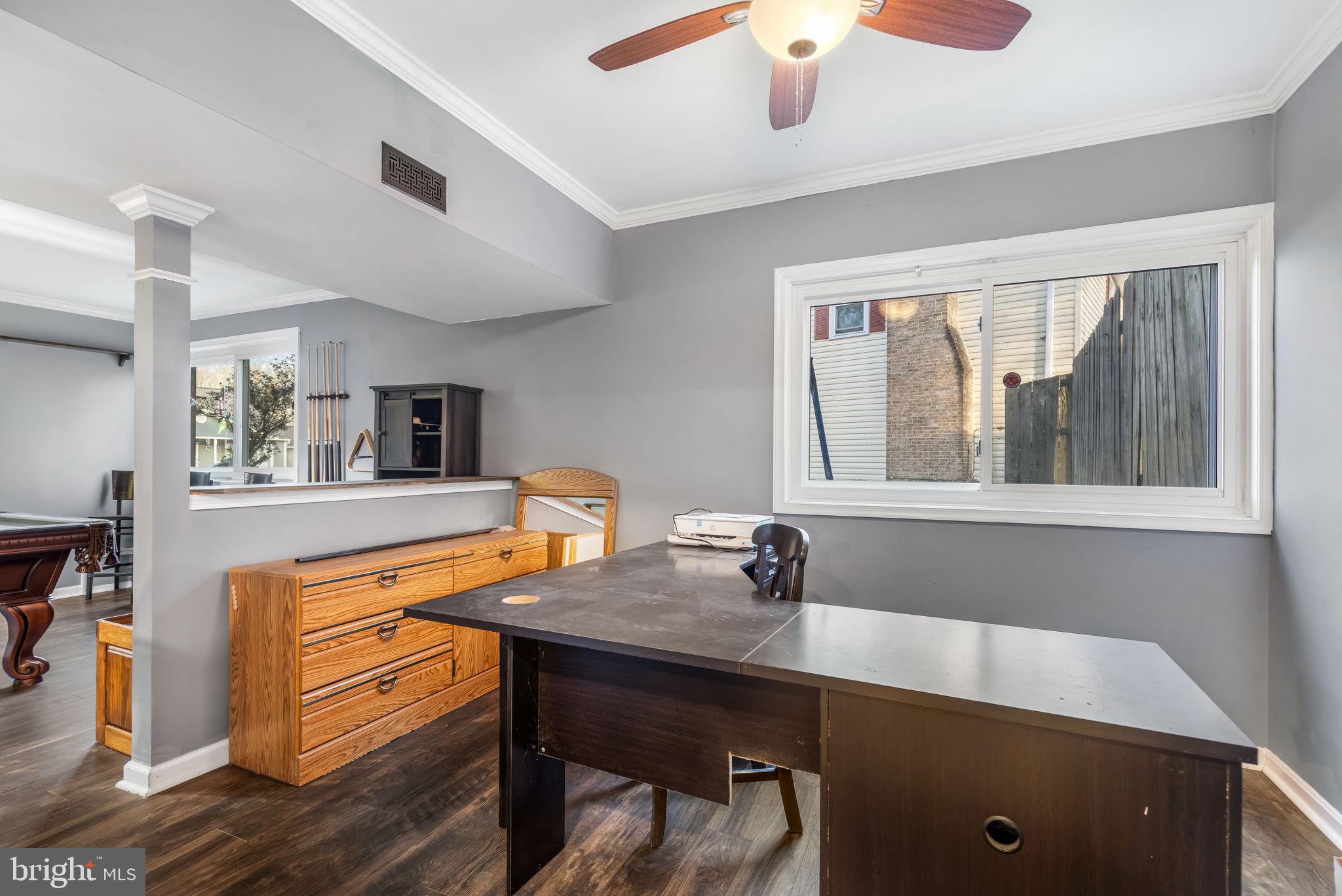112 OAKWOOD DRIVE