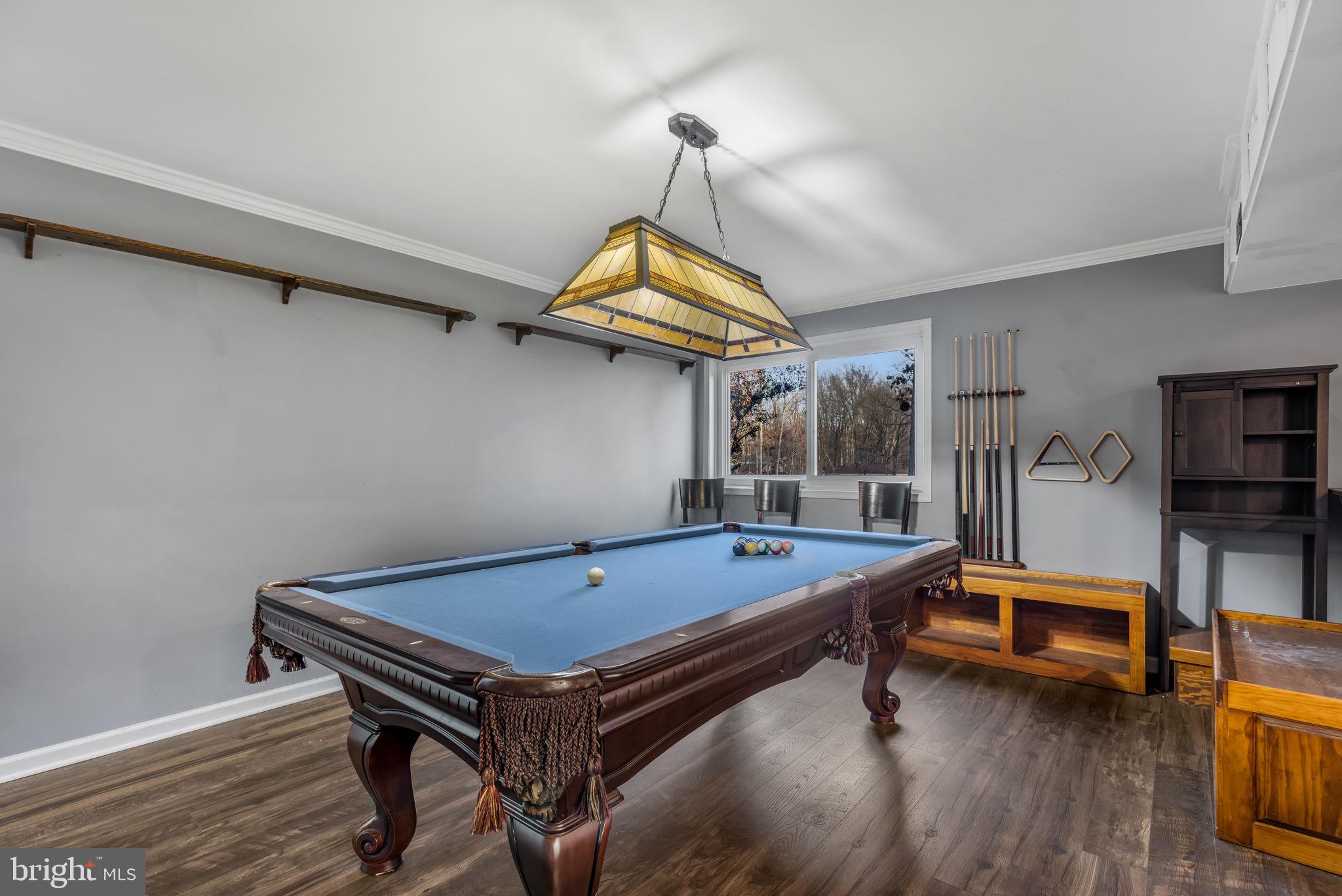 112 OAKWOOD DRIVE