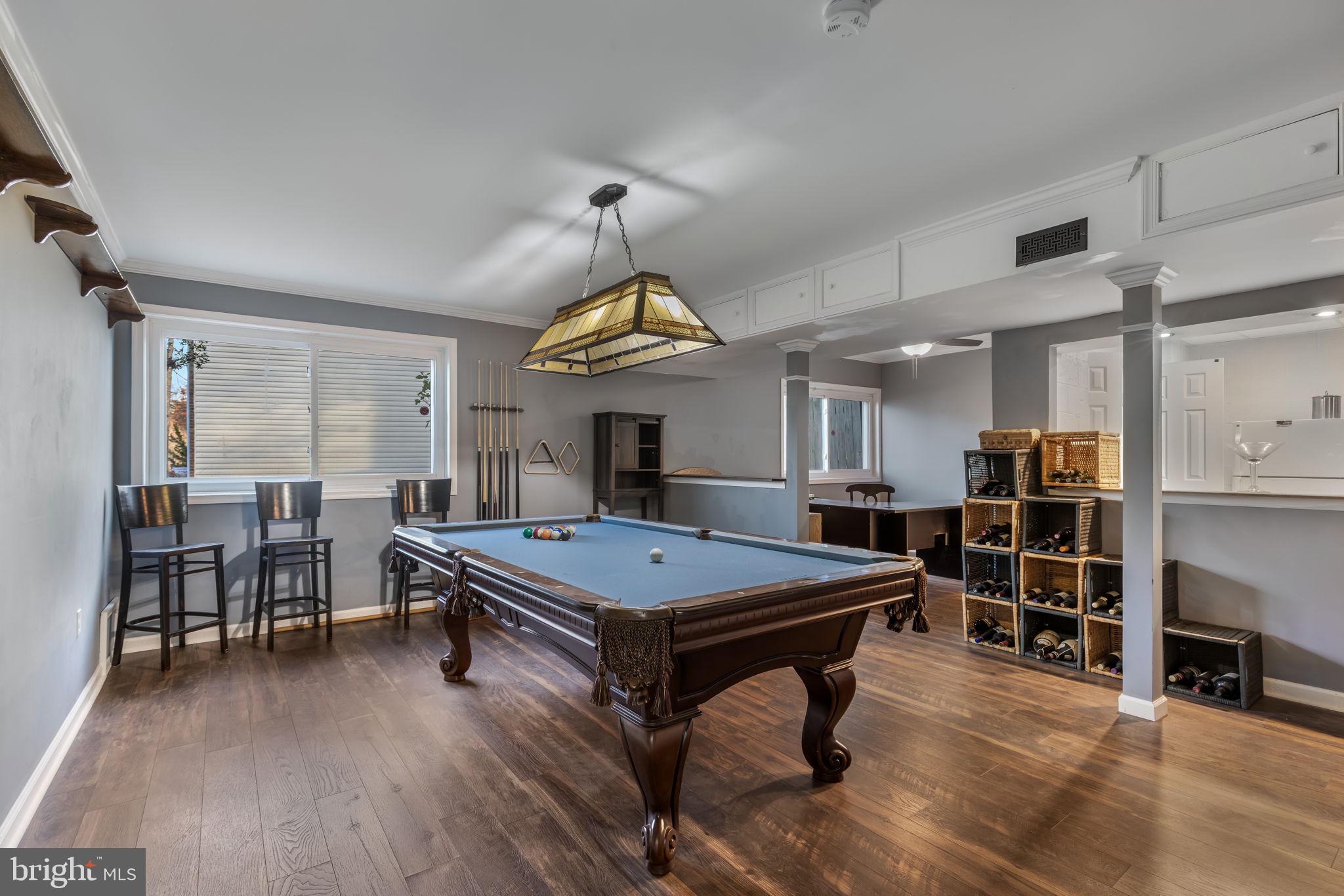 112 OAKWOOD DRIVE