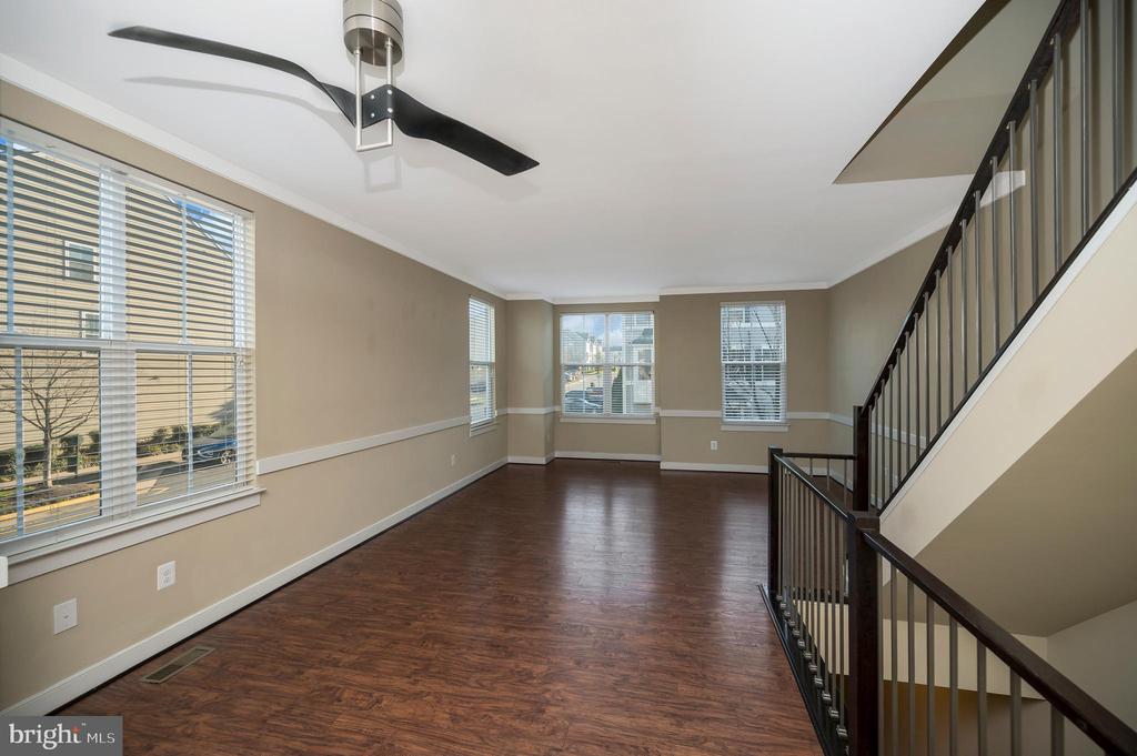 100 NESTORS PLACE 601