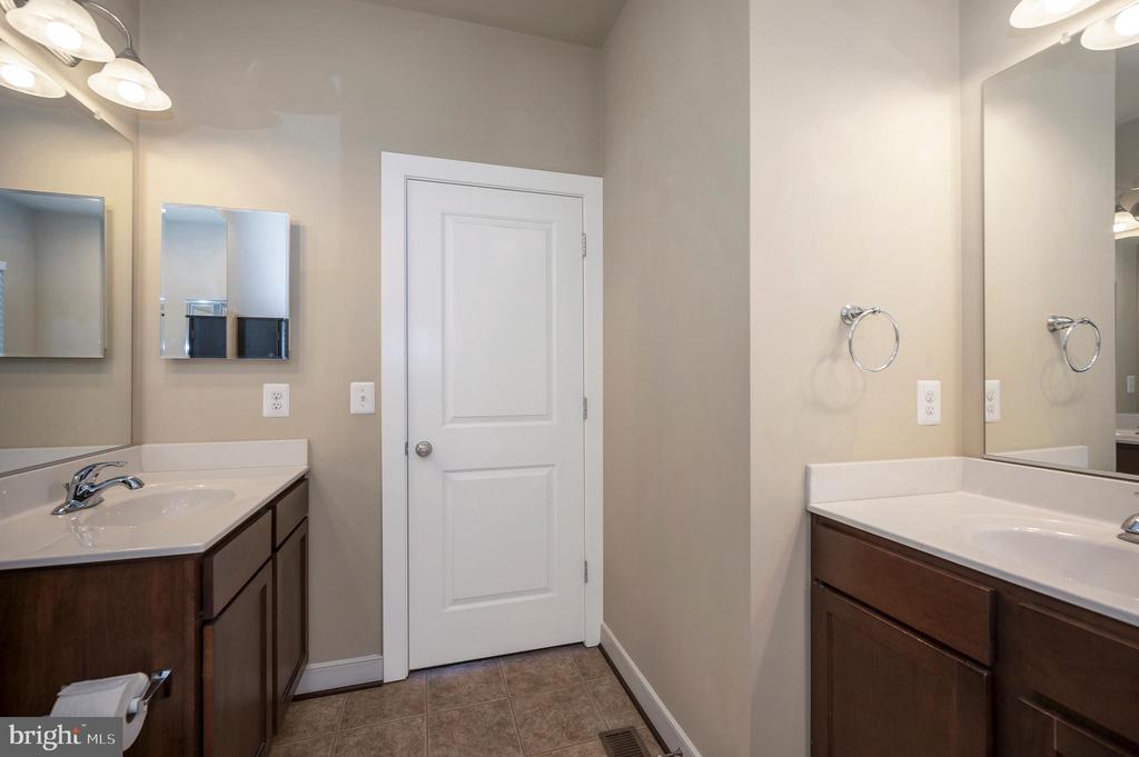 100 NESTORS PLACE 601