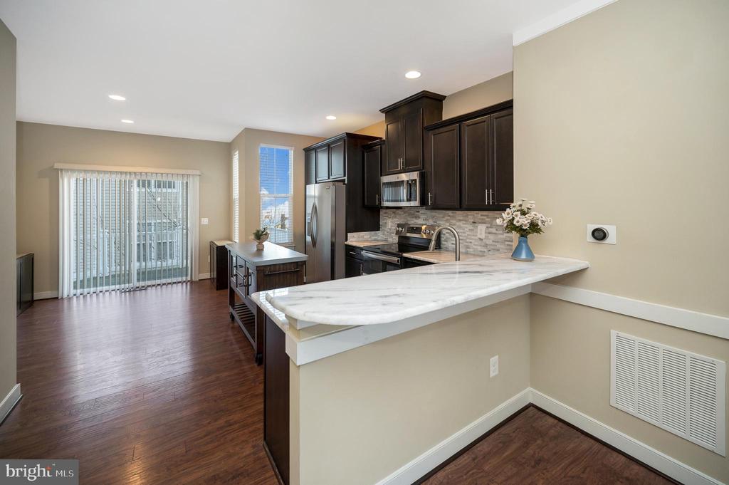 100 NESTORS PLACE 601