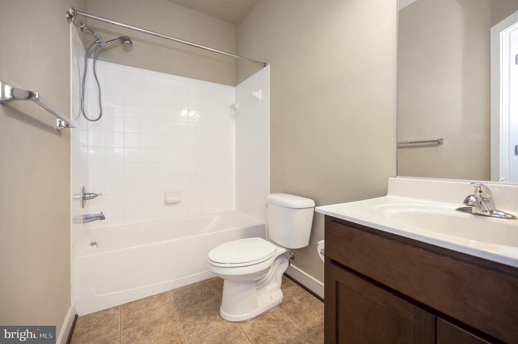 100 NESTORS PLACE 601