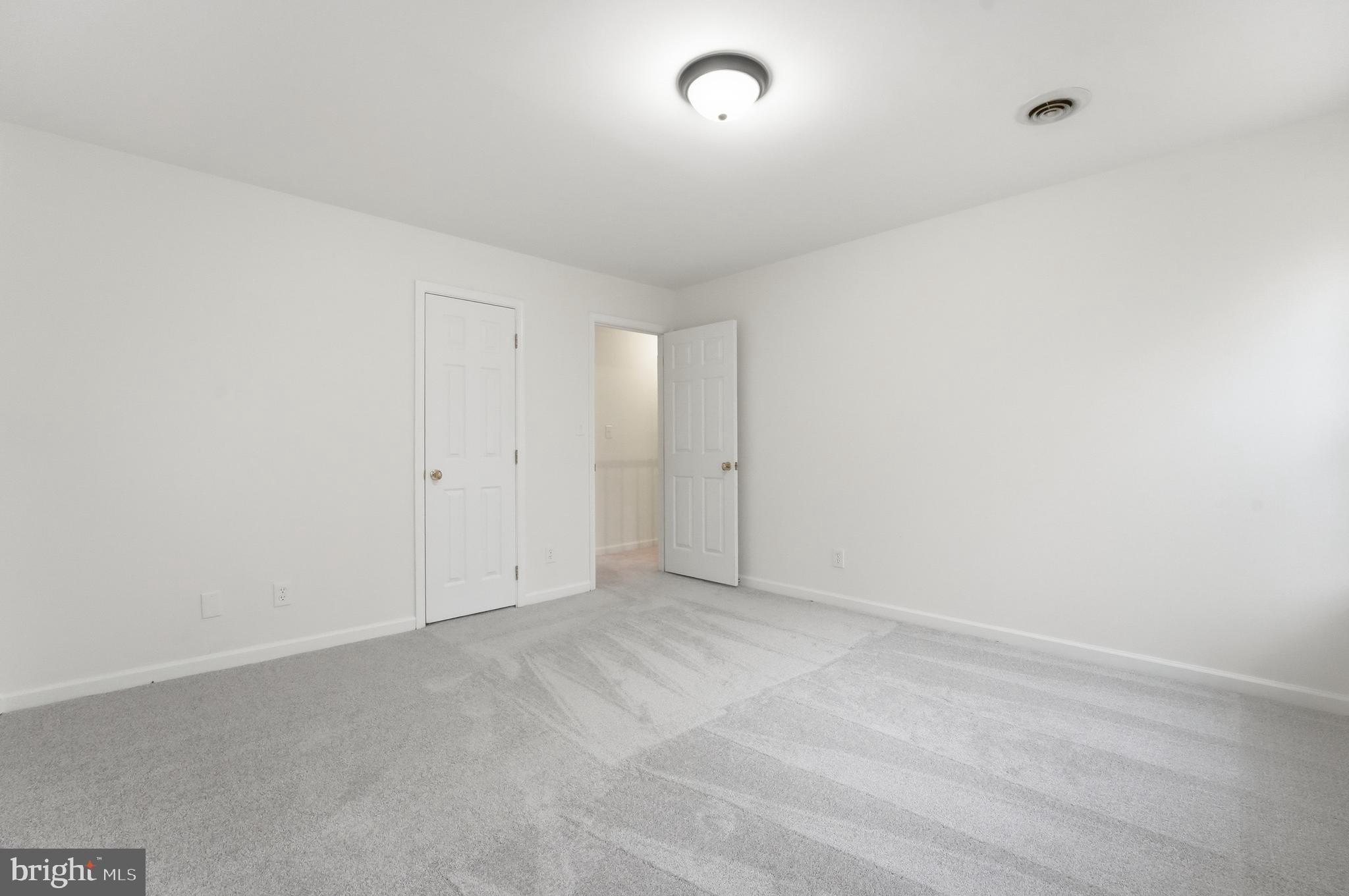 61 HOOVLER LANE
