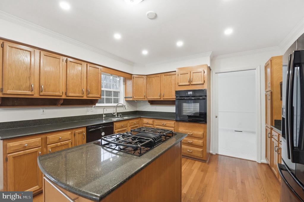 61 HOOVLER LANE