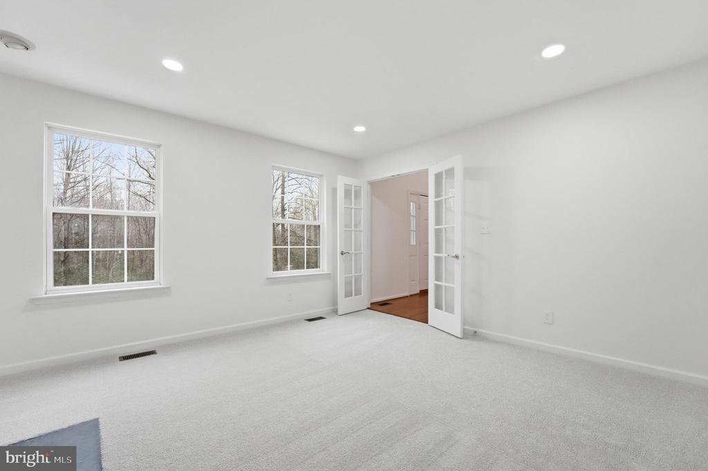 61 HOOVLER LANE
