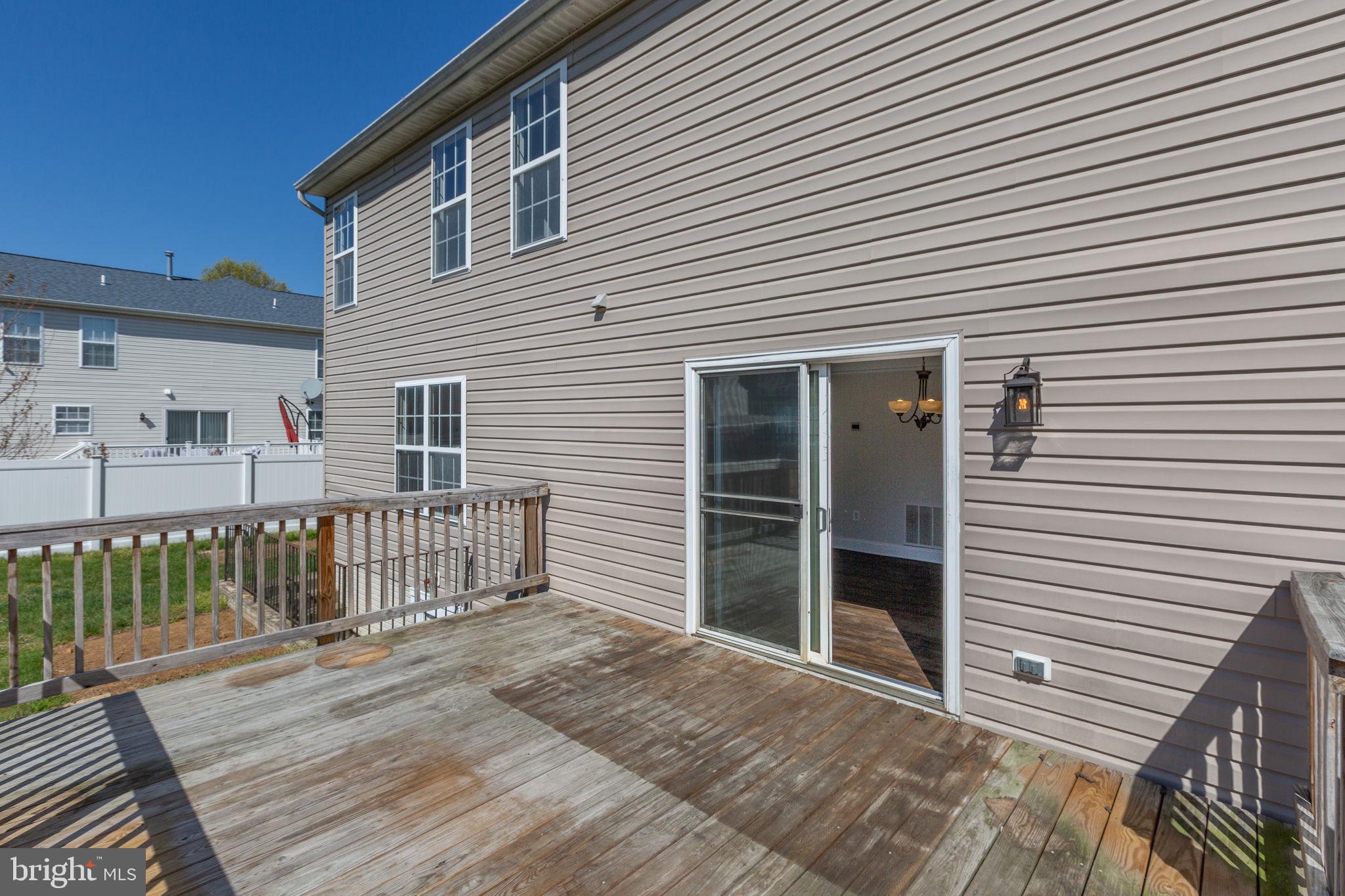 6 GLEN OAK ROAD