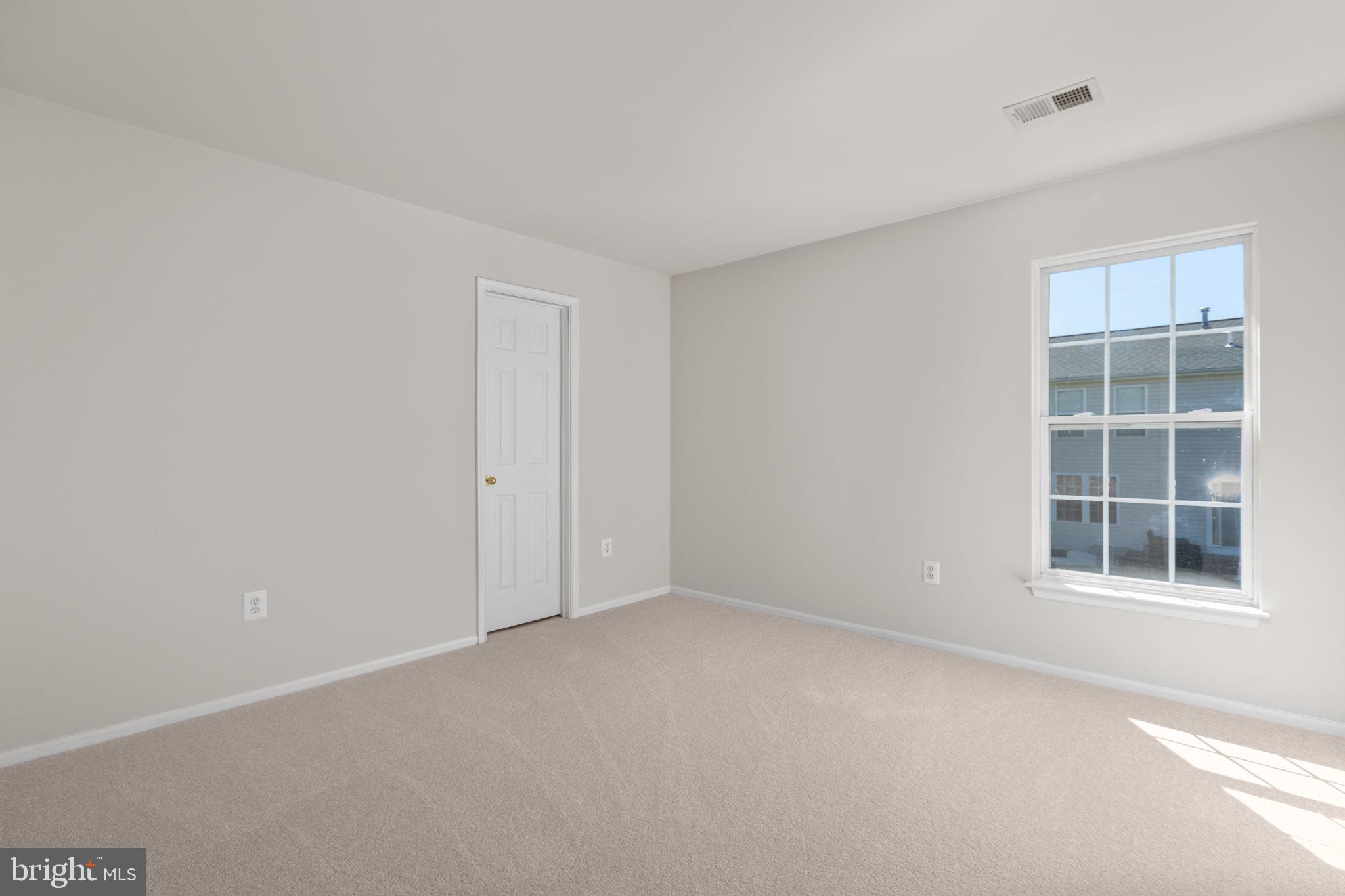 6 GLEN OAK ROAD