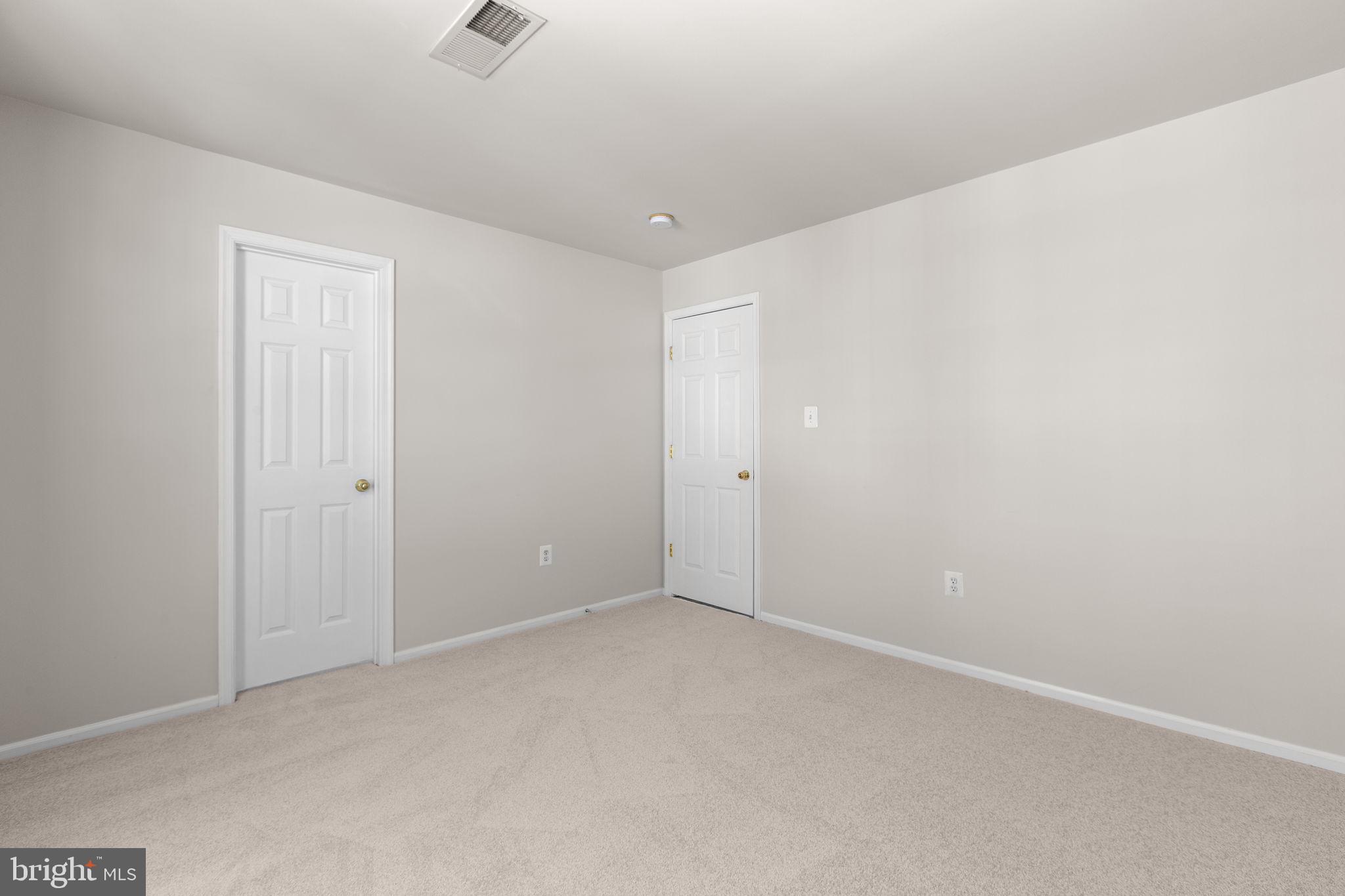 6 GLEN OAK ROAD