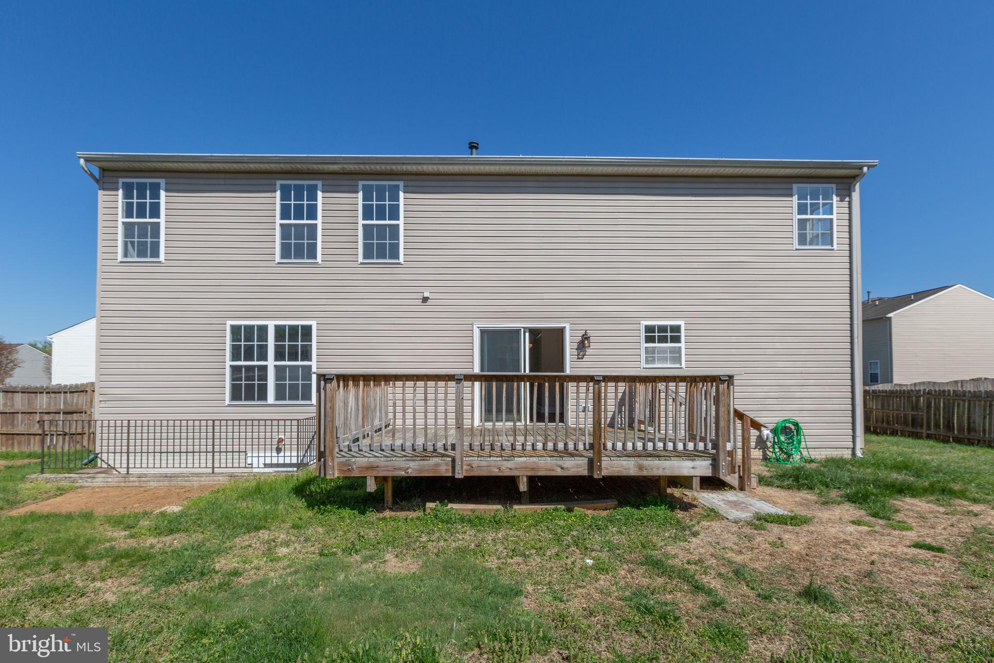 6 GLEN OAK ROAD